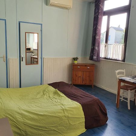 Camping des 2 Rives- Chambres Etang-sur-Arroux Exterior foto